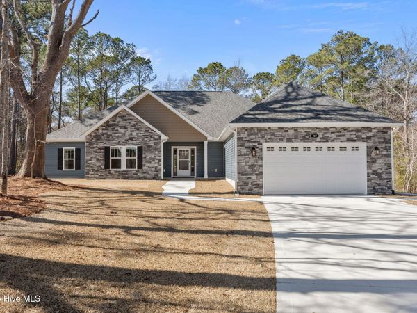 209 Brittany Lane, Stella, NC 28582