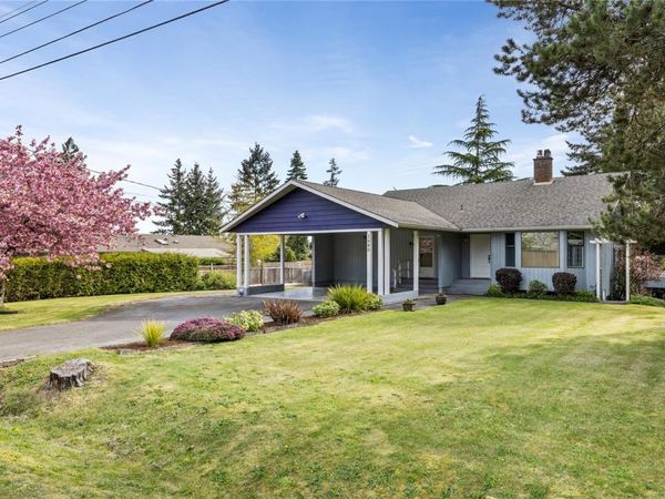 1680 Gerald St , Nanoose Bay, BC V9P 9C7