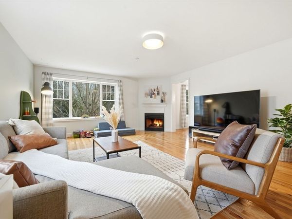 30 Webster St, Unit 3, Needham, MA 02494