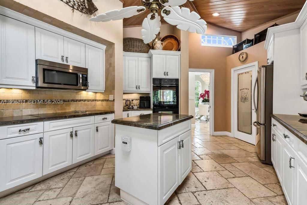 5328 E Leitner Dr, Coral Springs, FL 33067 Photo