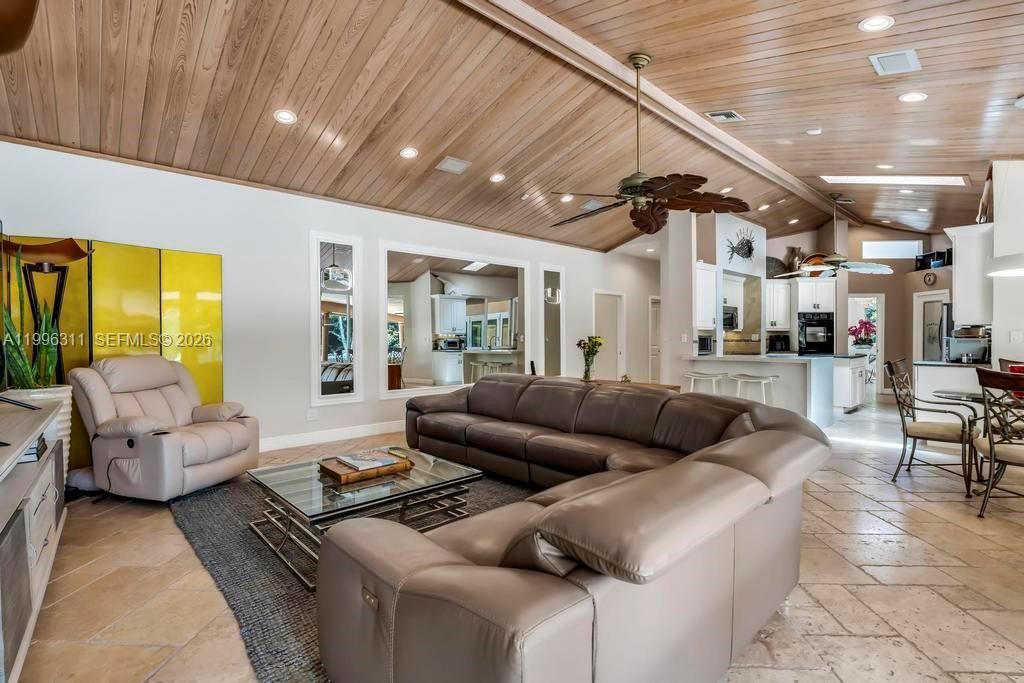 5328 E Leitner Dr, Coral Springs, FL 33067 Photo