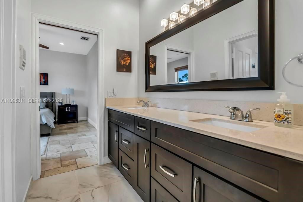 5328 E Leitner Dr, Coral Springs, FL 33067 Photo