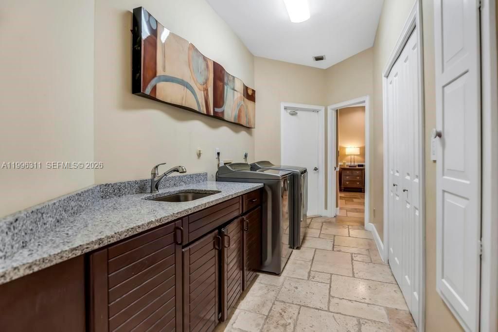 5328 E Leitner Dr, Coral Springs, FL 33067 Photo