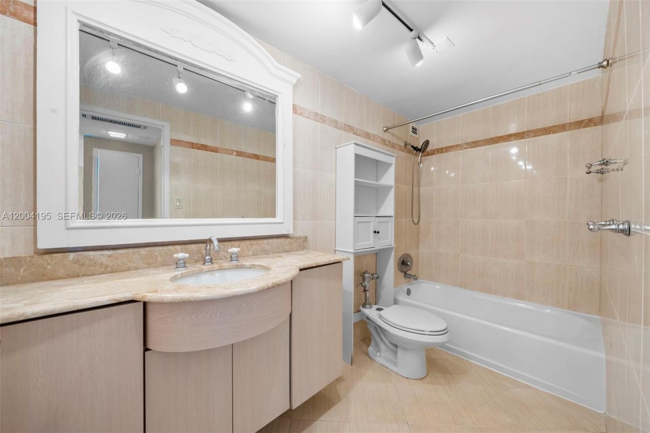 3301 NE 5th Ave , Unit 1101, Miami, FL 33137 Photo