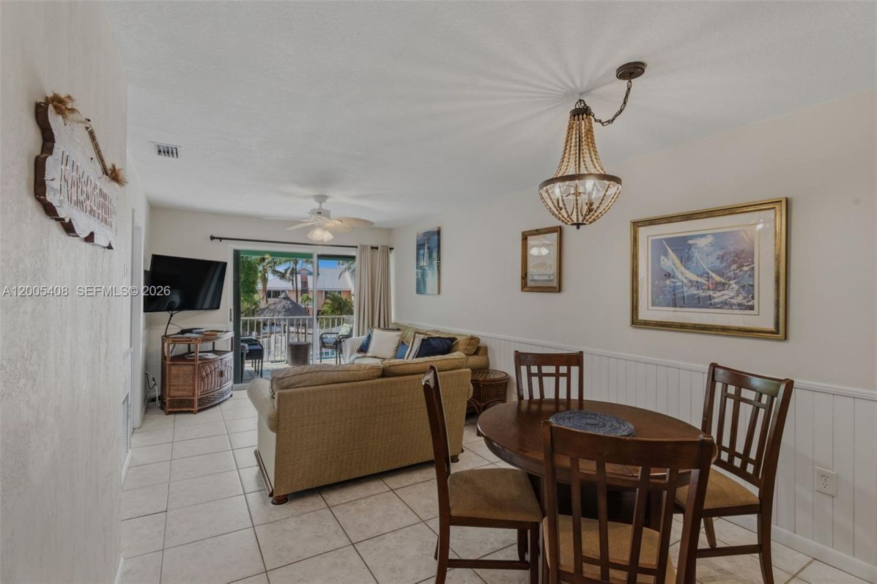 98282 Windward Ave , Unit 2, Key Largo, FL 33037 Photo