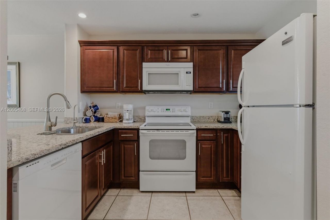 98282 Windward Ave , Unit 2, Key Largo, FL 33037 Photo