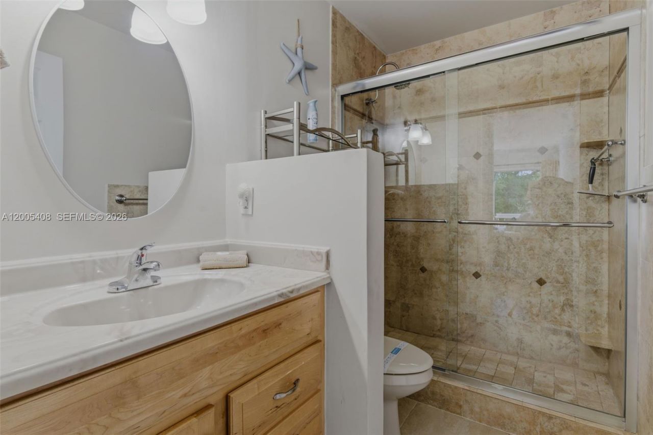 98282 Windward Ave , Unit 2, Key Largo, FL 33037 Photo