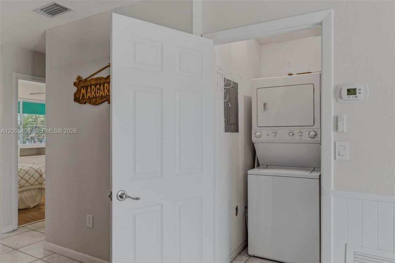 98282 Windward Ave , Unit 2, Key Largo, FL 33037 Photo