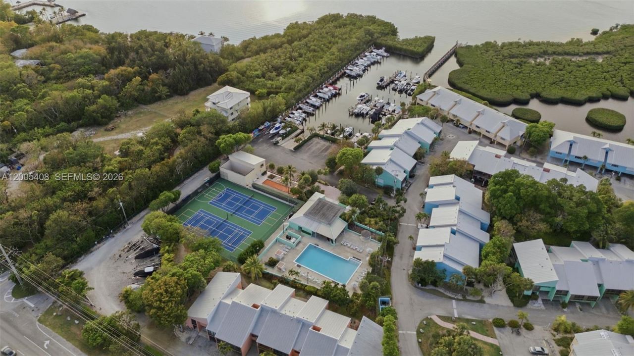 98282 Windward Ave , Unit 2, Key Largo, FL 33037 Photo