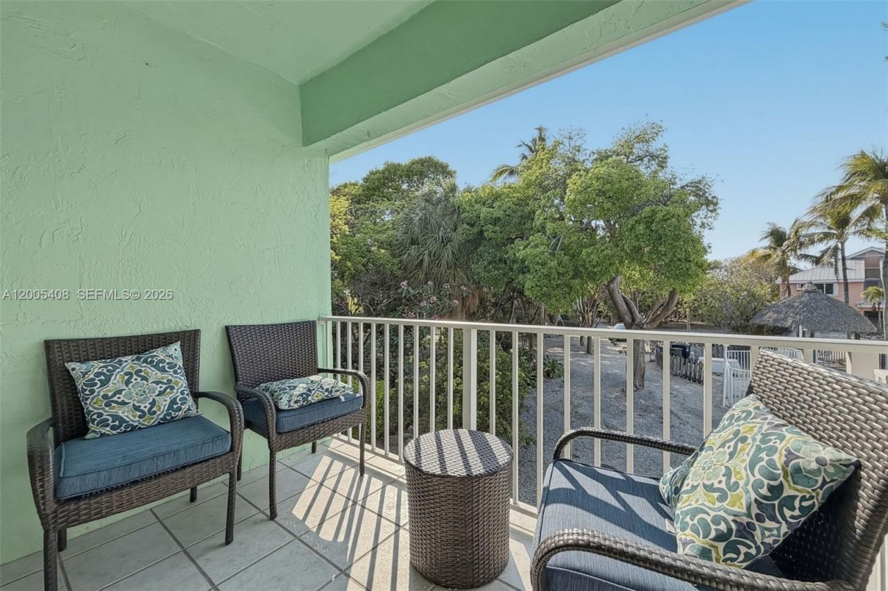 98282 Windward Ave , Unit 2, Key Largo, FL 33037 Photo