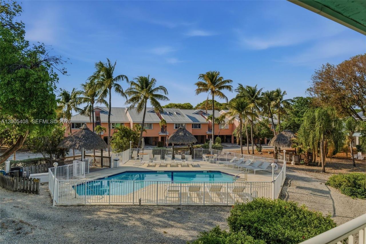 98282 Windward Ave , Unit 2, Key Largo, FL 33037 Photo