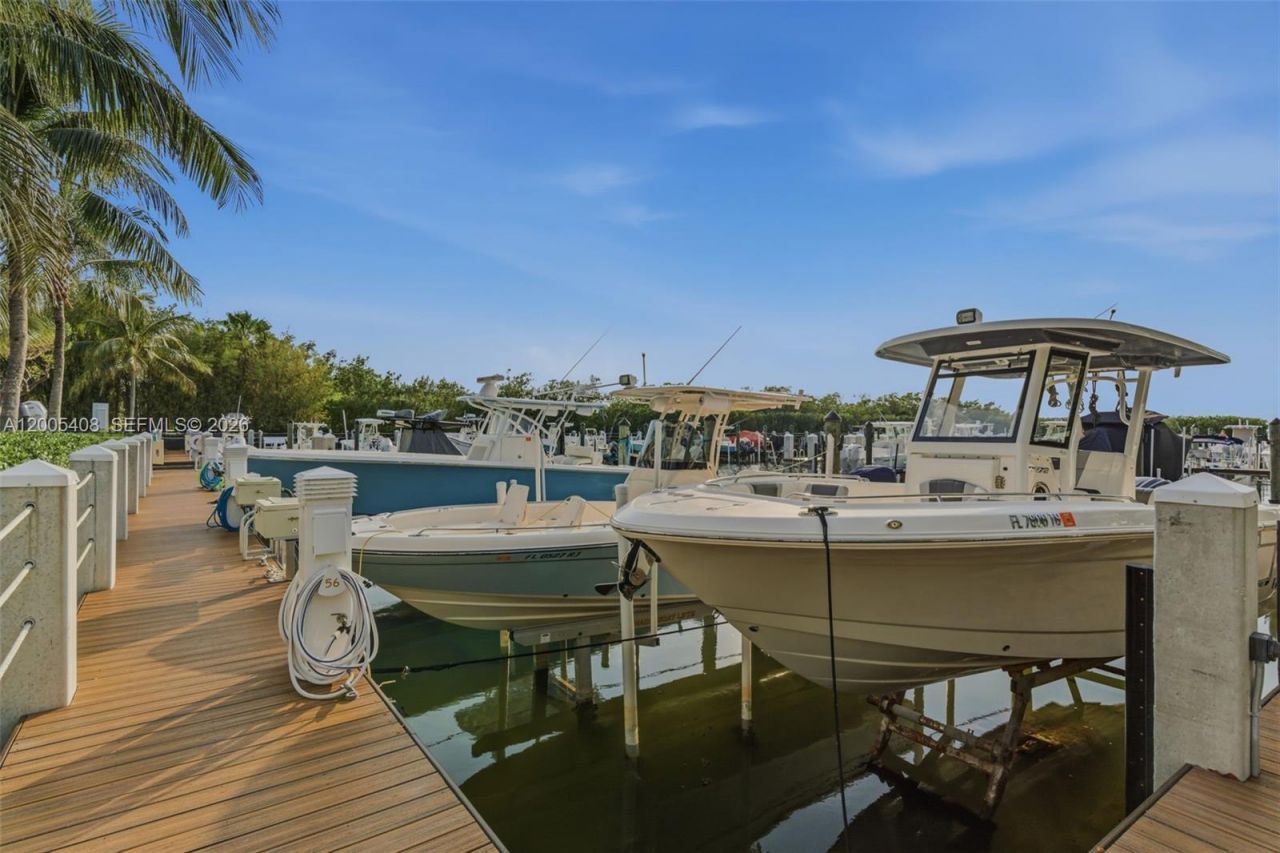 98282 Windward Ave , Unit 2, Key Largo, FL 33037 Photo
