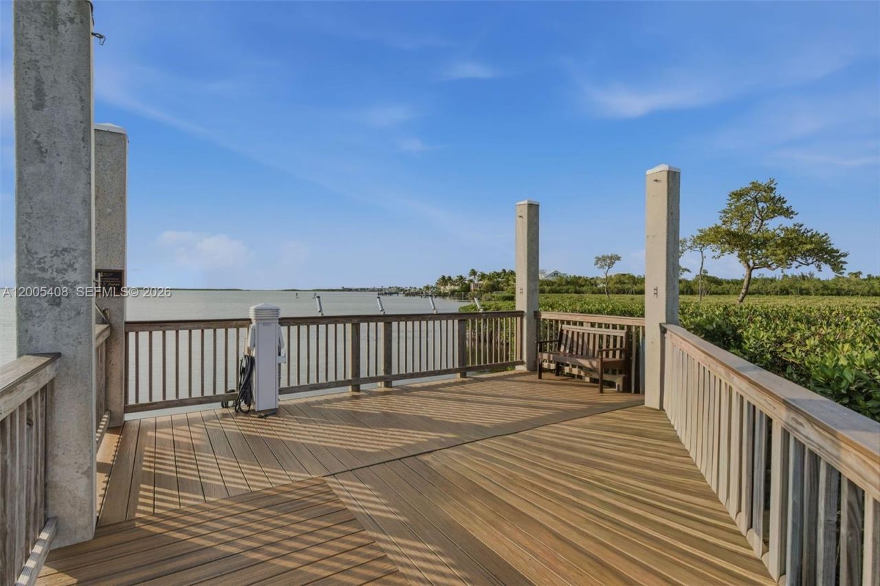 98282 Windward Ave , Unit 2, Key Largo, FL 33037 Photo