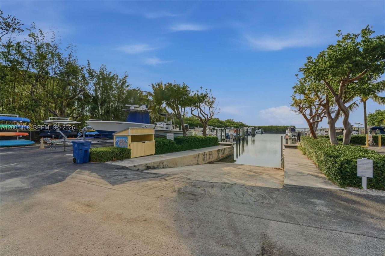 98282 Windward Ave , Unit 2, Key Largo, FL 33037 Photo
