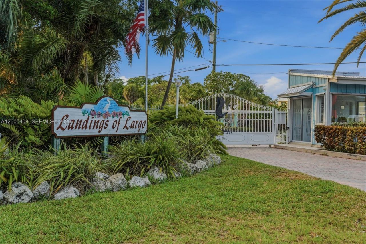 98282 Windward Ave , Unit 2, Key Largo, FL 33037 Photo
