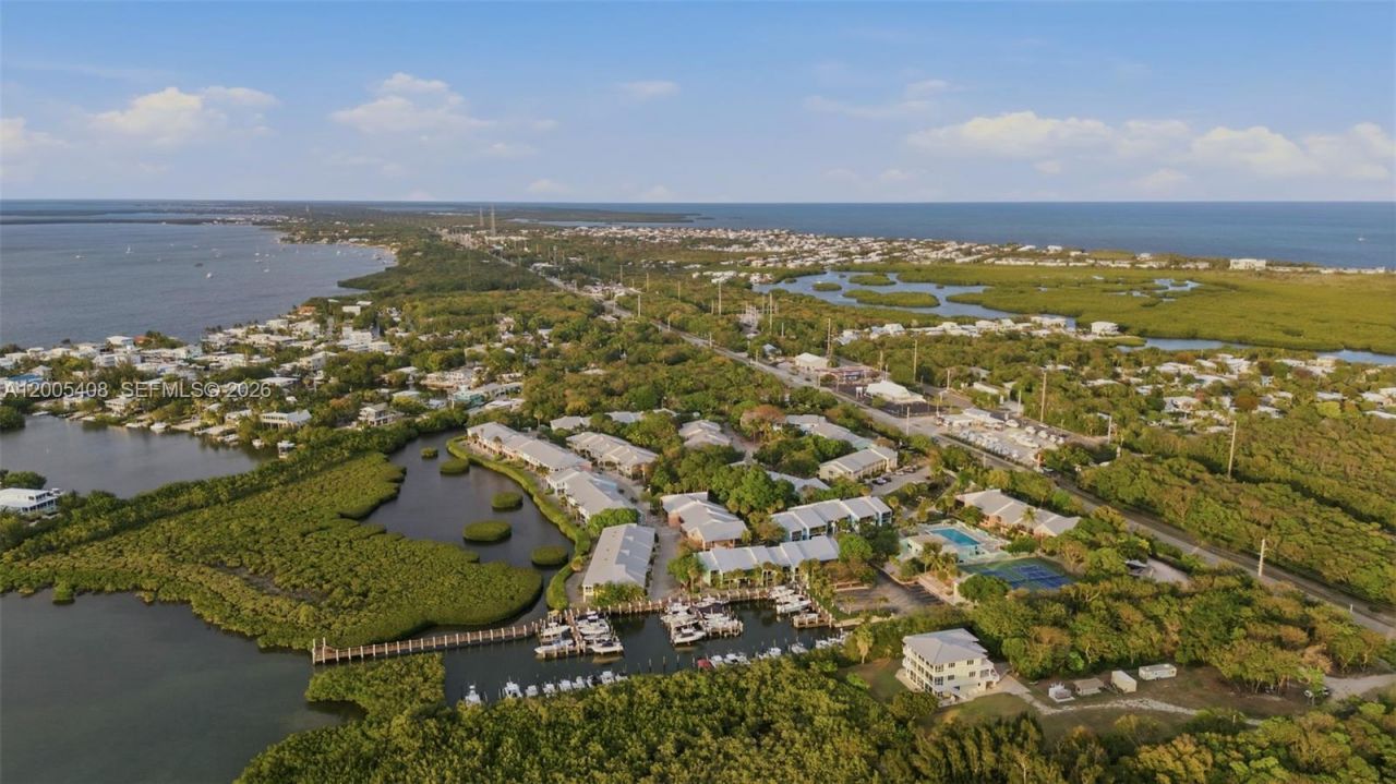 98282 Windward Ave , Unit 2, Key Largo, FL 33037 Photo