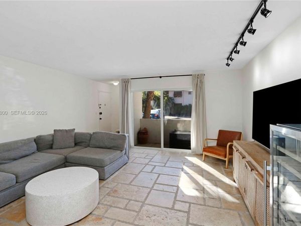 9394 SW 77th Ave , Unit F4, Miami, FL 33156