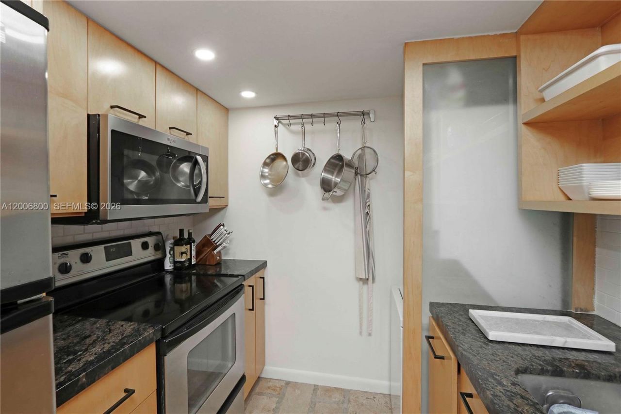 9394 SW 77th Ave , Unit F4, Miami, FL 33156 Photo