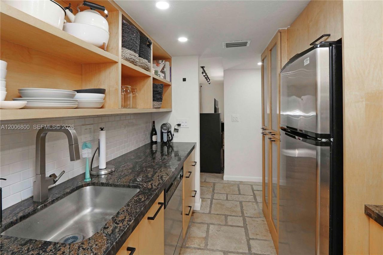 9394 SW 77th Ave , Unit F4, Miami, FL 33156 Photo