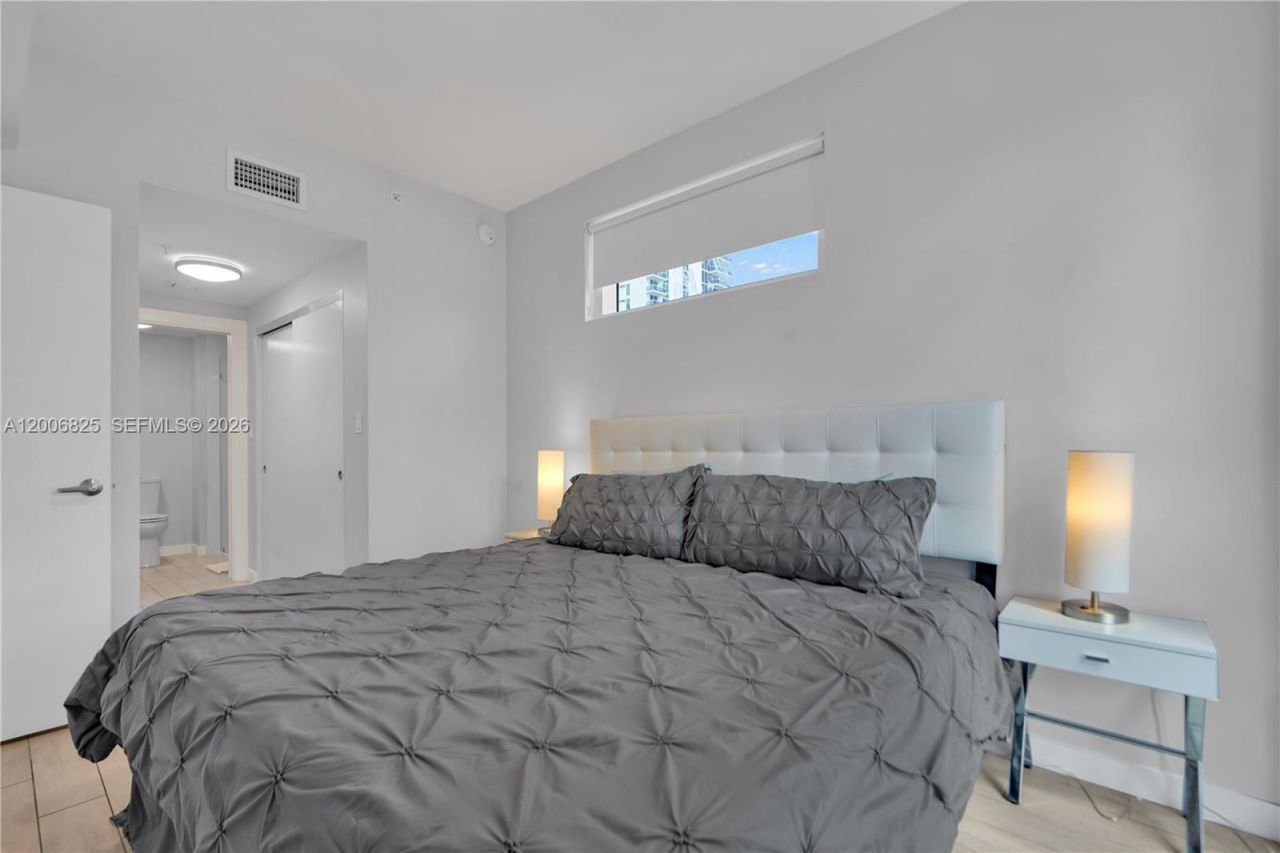 321 NE 26th St, Unit 816, Miami, FL 33137 Photo