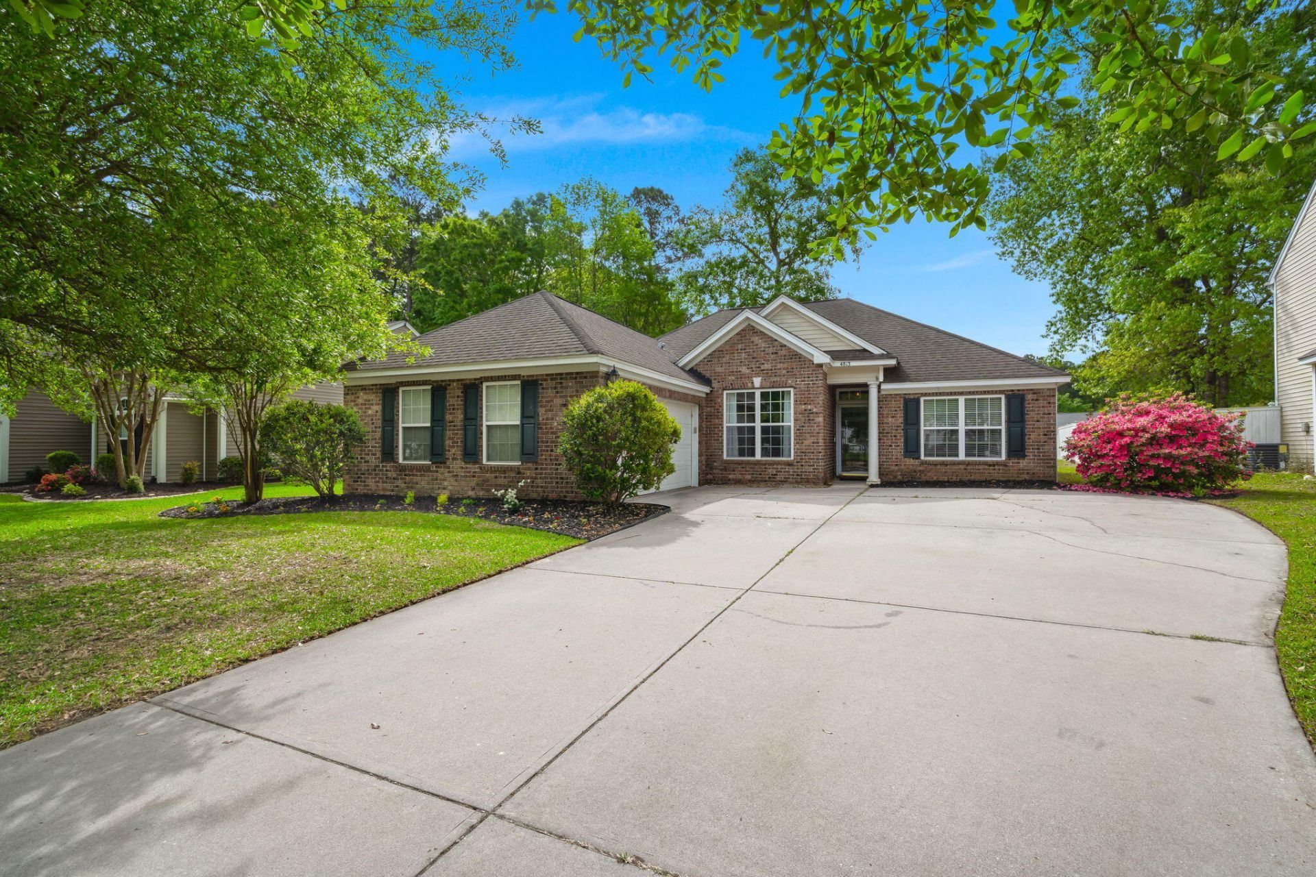 4813 Harvest Moon Court Photo 3