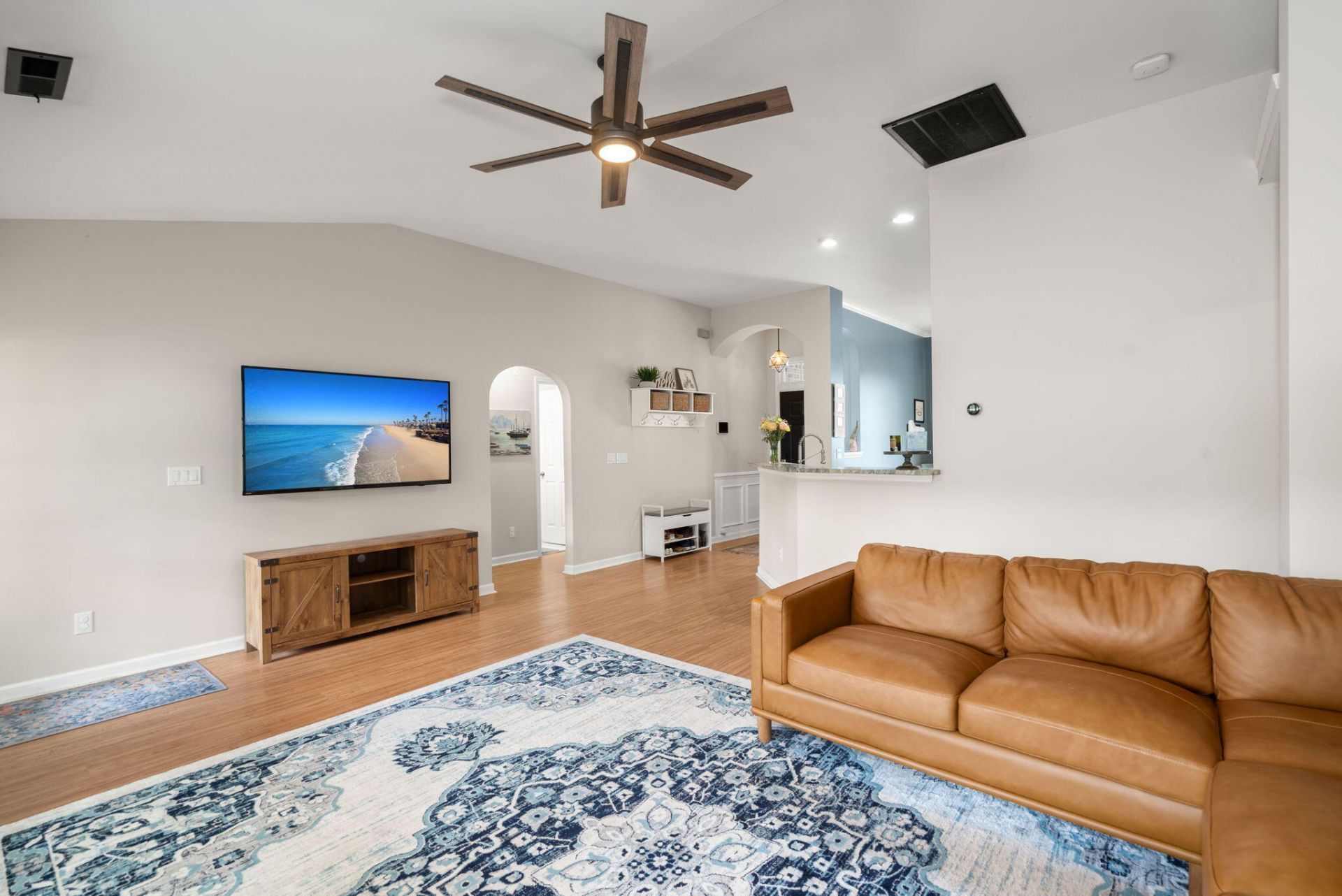 4813 Harvest Moon Court Photo 6