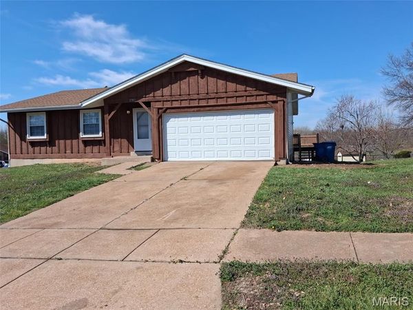 11707 Branridge Road , St Louis, MO 63033