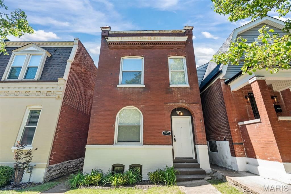 3325 Minnesota Avenue, Saint Louis, MO 63118 Main Photo