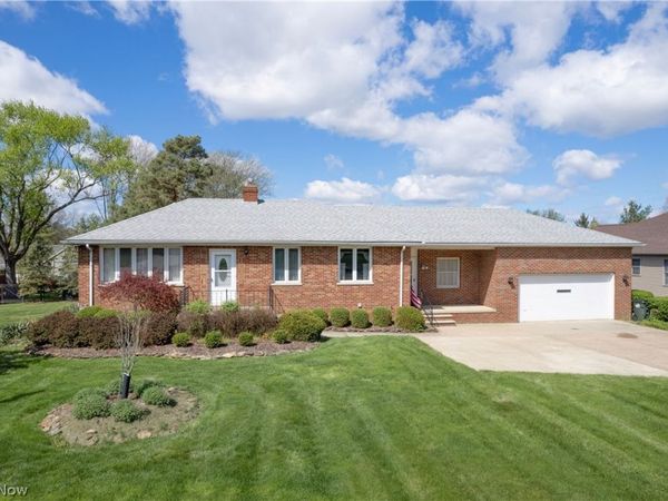 9298 York Road , North Royalton, OH 44133