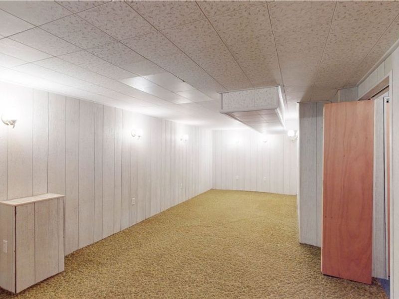 9298 York Road , North Royalton, OH 44133 Photo 15