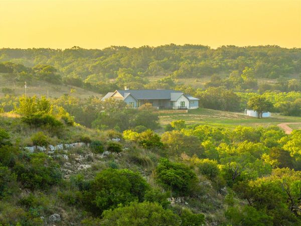 7487 N Us Highway 87 , Mason, TX 76856