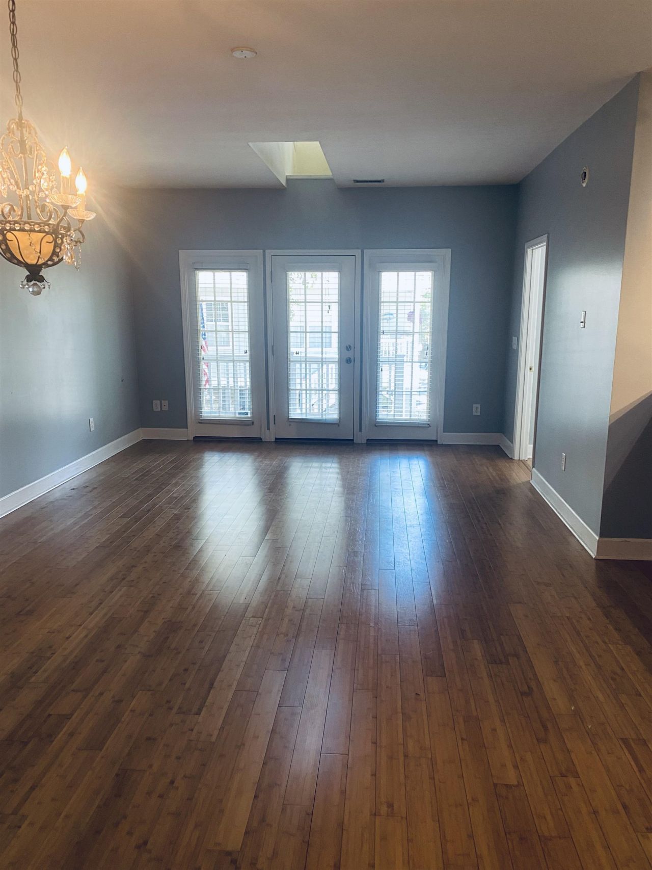 70 Seagrove Ct. Photo 10