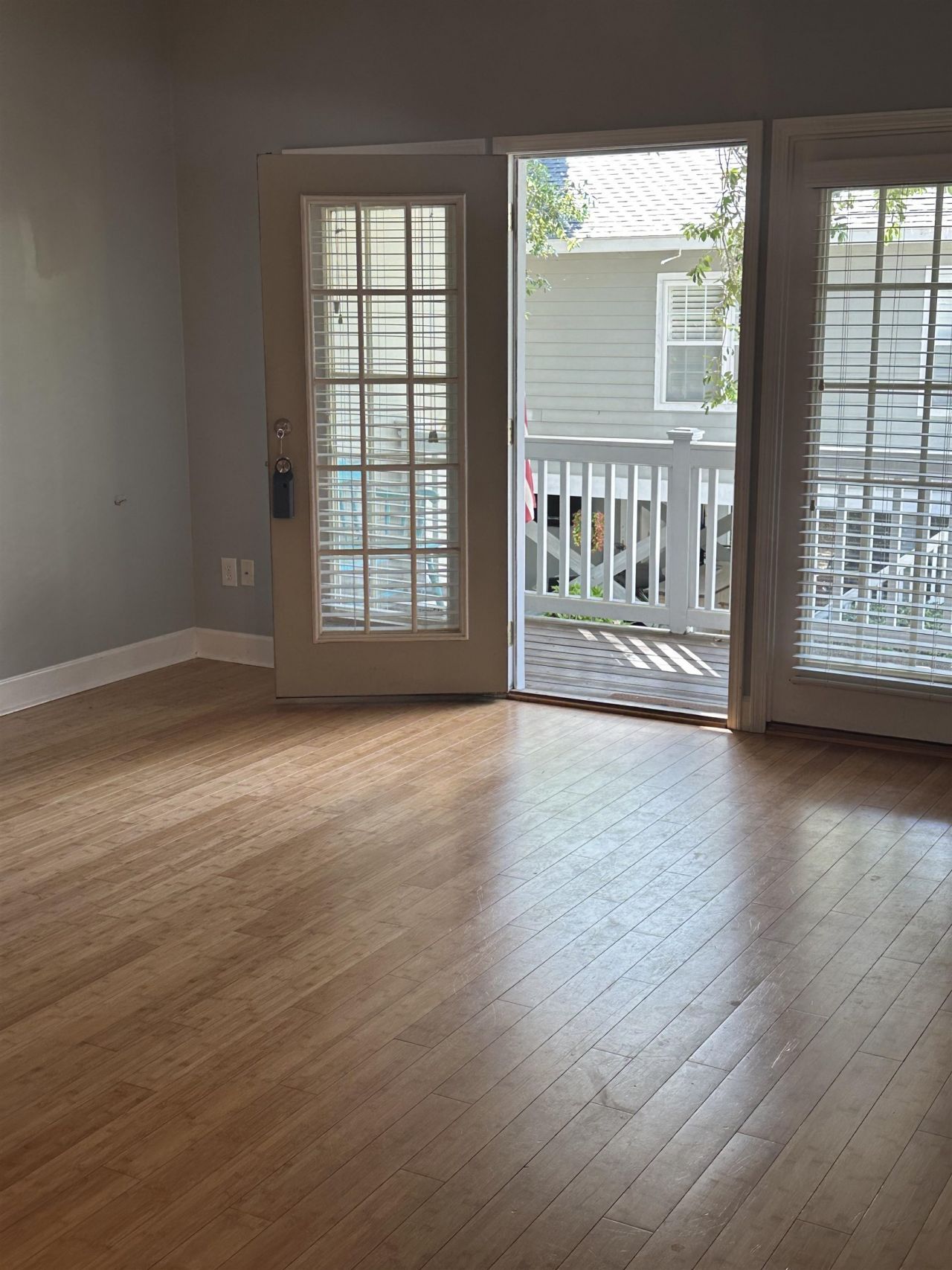 70 Seagrove Ct. Photo 12