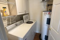 70 Seagrove Ct.  photo 4