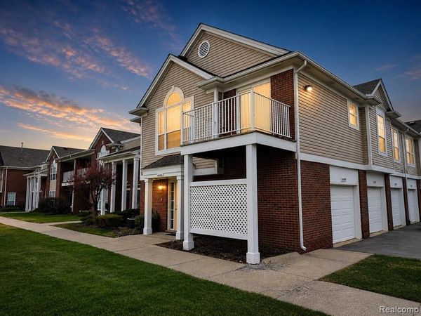 16508 Radison Drive, Macomb Twp, MI 48044