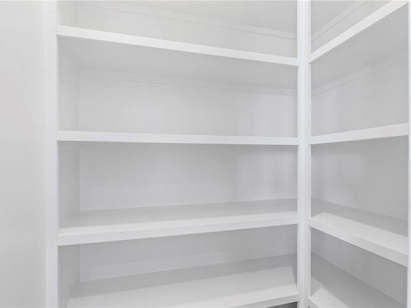 21103 W 186th Terrace, Spring Hill, KS 66083