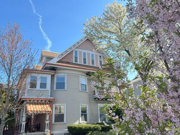 9 Willis St, Unit 2, Boston, MA 02125