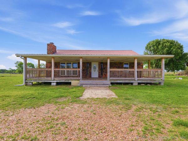 7290 Chestnut Road , Henryetta, OK 74437