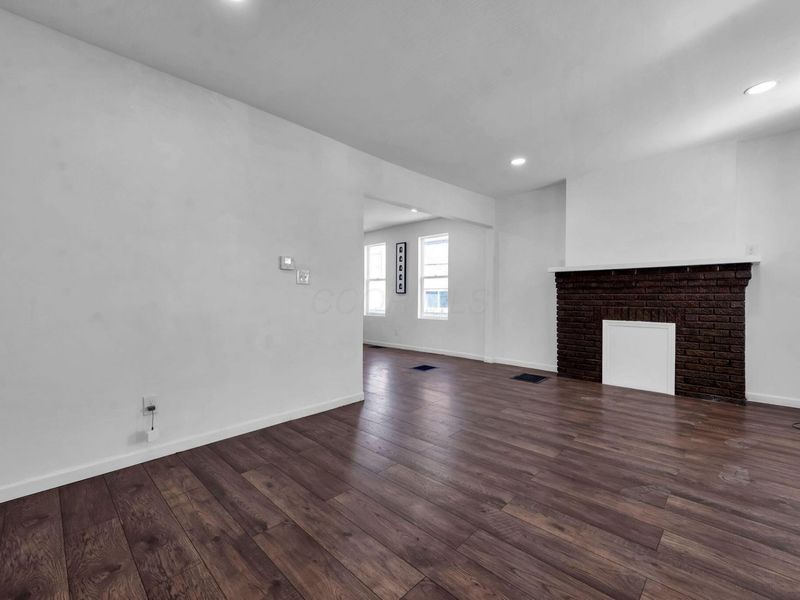 577 S Harris Avenue, Columbus, OH 43204 Photo 5