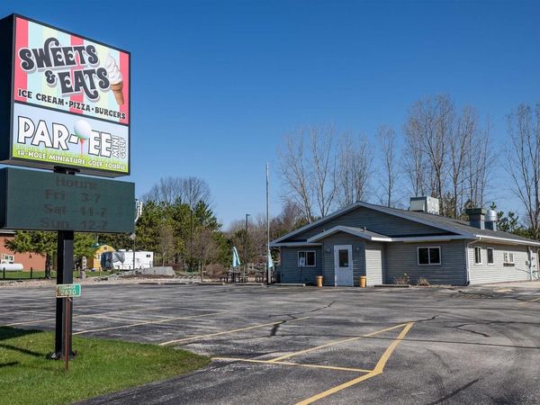 2630 SCHOOL LANE, Green Bay, WI 54313