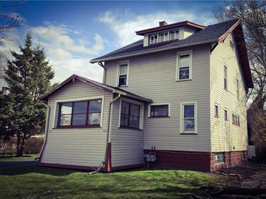 547 Avis St , Rochester, NY 14615