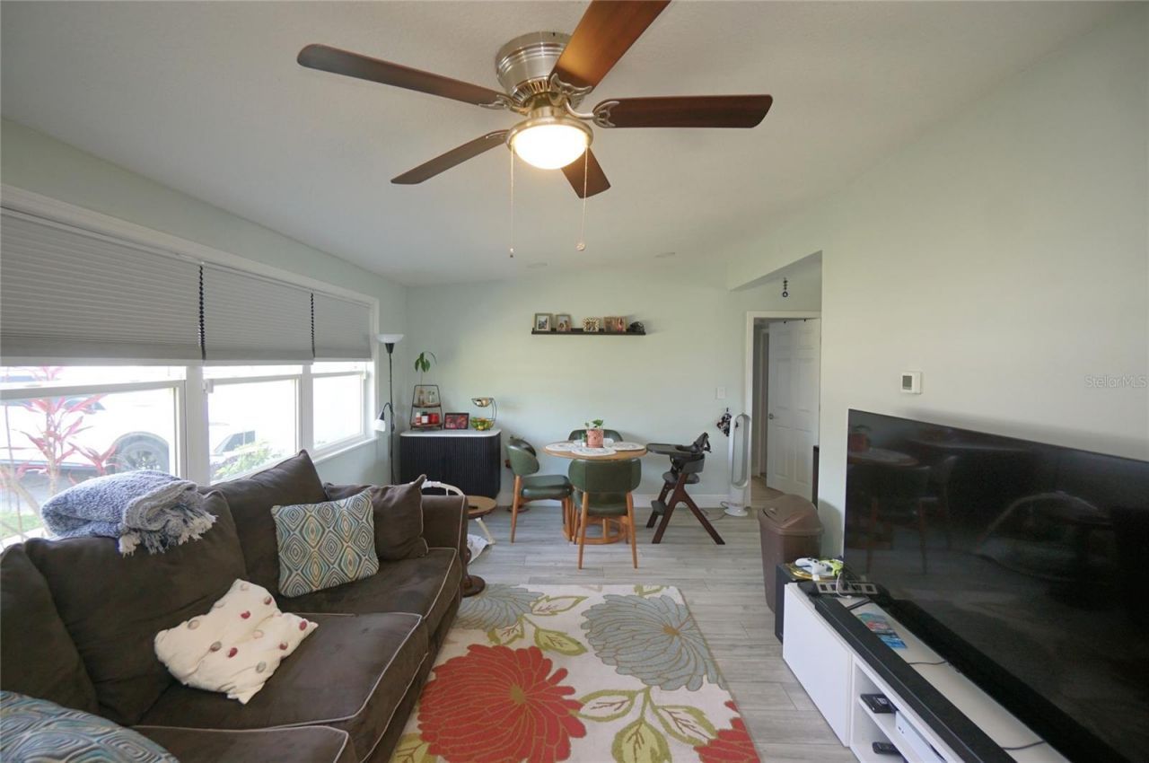 4108 W Montgomery Terrace, Tampa, FL 33616 Photo