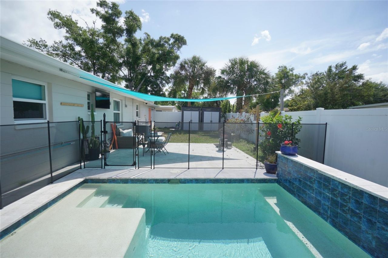 4108 W Montgomery Terrace, Tampa, FL 33616 Photo