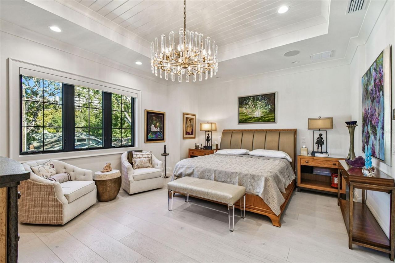 2915 W Harbor View Avenue, Tampa, FL 33611 Photo