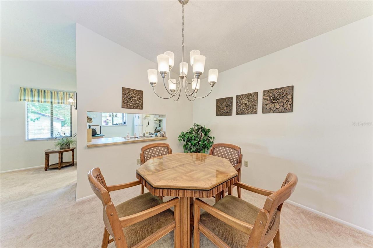 5685 Gardens Drive, Unit 5685, Sarasota, FL 34243 Photo