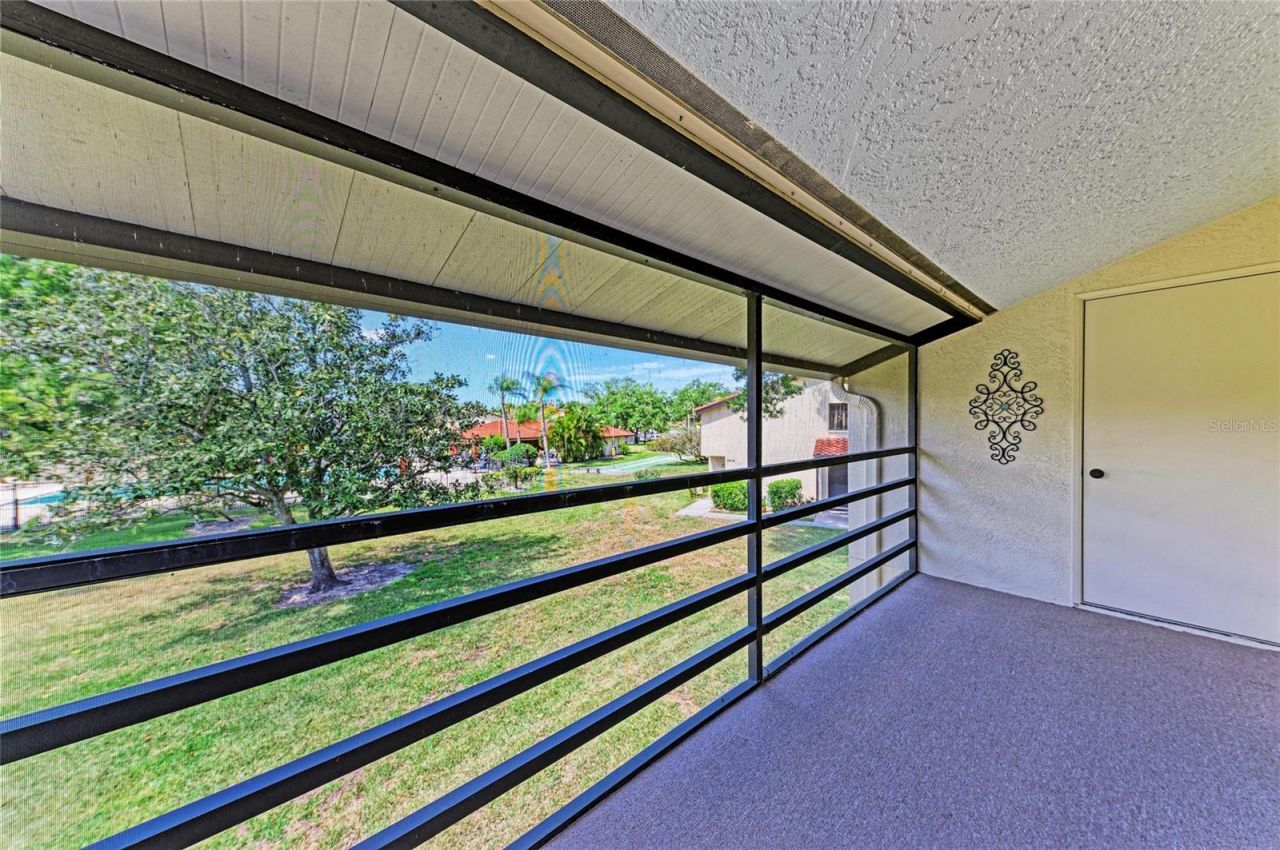 5685 Gardens Drive, Unit 5685, Sarasota, FL 34243 Photo