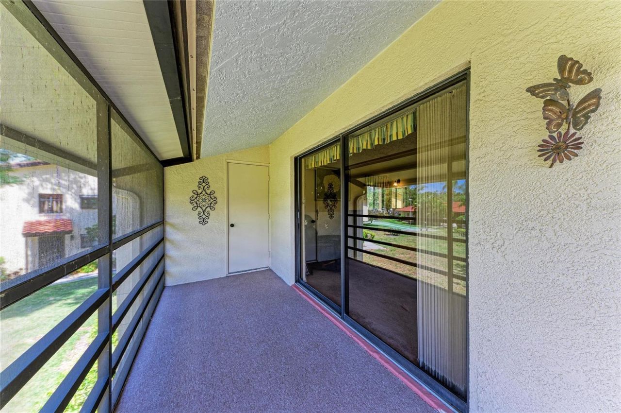 5685 Gardens Drive, Unit 5685, Sarasota, FL 34243 Photo