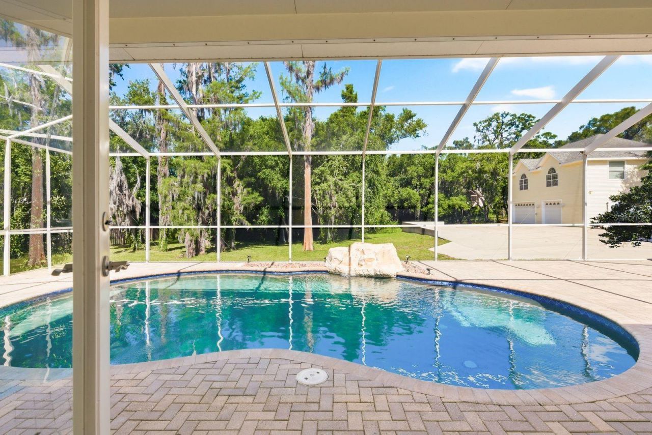 6615 Ridge Top Drive, Trinity, FL 34655 Photo