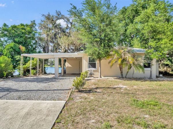 11 PLUMOSA AVENUE , CASSELBERRY, FL 32707