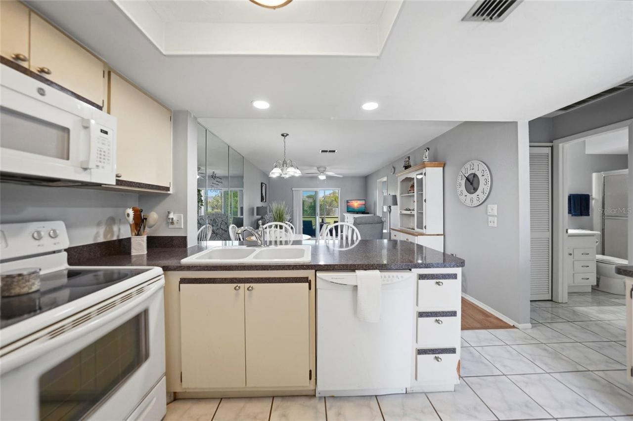 25275 Rampart Boulevard, Unit 1504, Punta Gorda, FL 33983 Photo